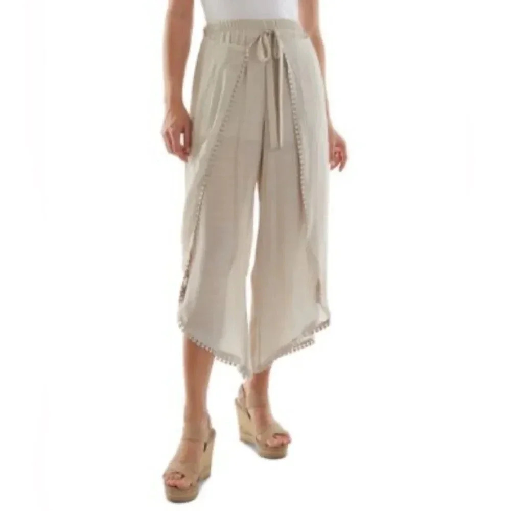 BCX NWT Juniors' Tie-Front Gauze Cropped Pants size medium color sand